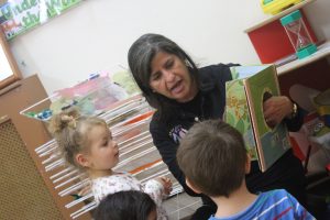 GROWING FEET READING TIME 4